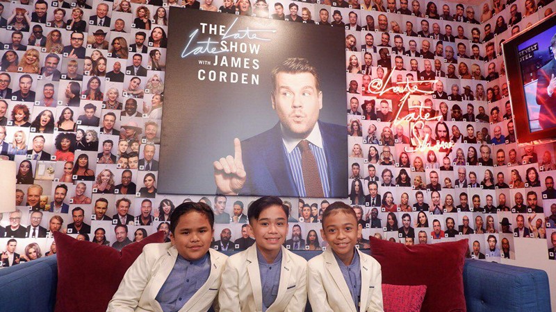 Ariana Grande surprises the TNT Boys in USA show Ariana Grande surprises the TNT Boys in USA show