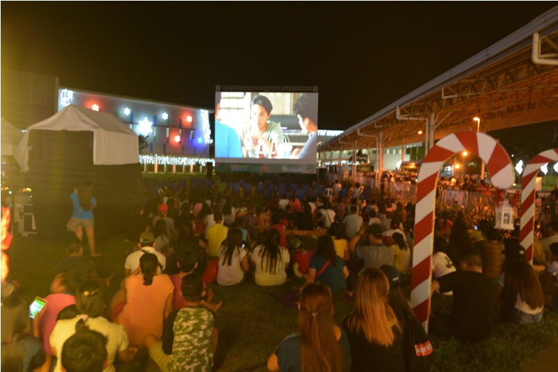 OPEN AIR CINEMA A Night of Movies Games and Family Fun Time 4
