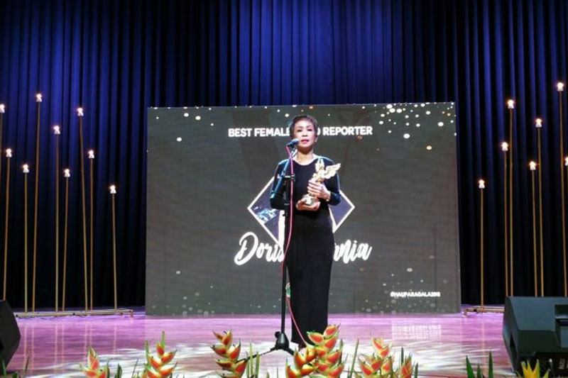 ABS CBN wins Best TV Station at Paragala Awards for 5th Year 4